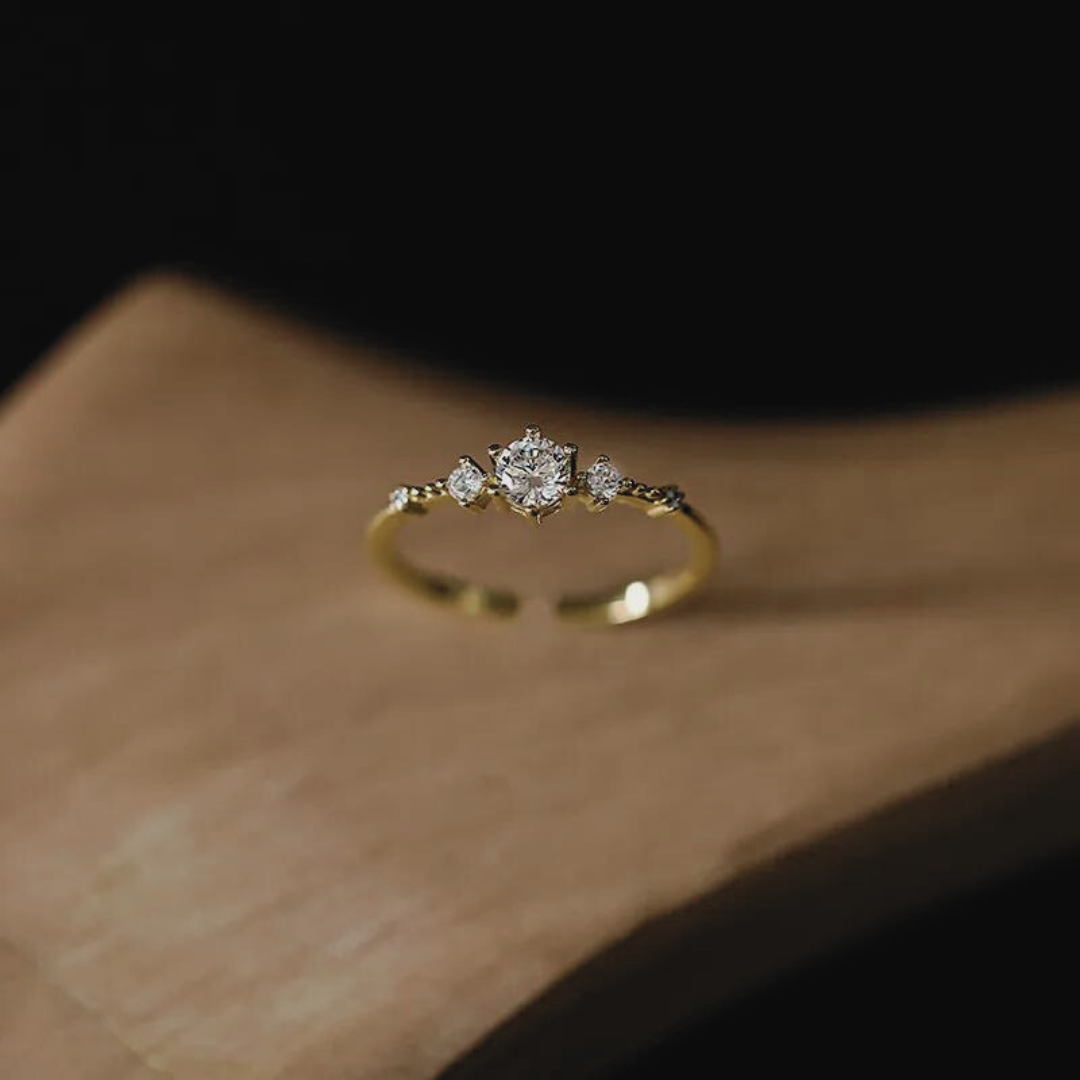 Royale Hereuse Ring